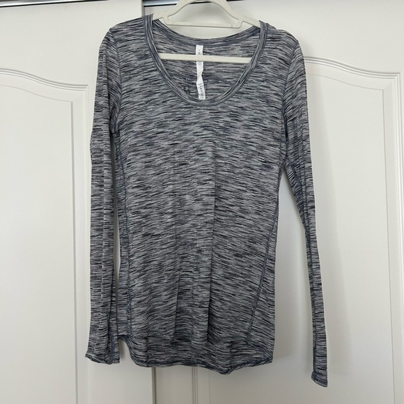 Lululemon Yogi Everyday Long Sleeve 4 Color Spacedye White Black - Picture 3 of 8